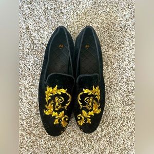 H&M Men’s Black and Gold Loafers EU 44 / US 11